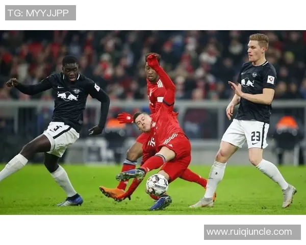 昨夜焦点赛事比分盘点豪门逆转冷门频出激战再掀巅峰对决热潮