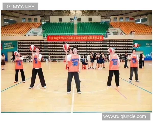 篮球激情燃动青春赛场见证团队合作与拼搏精神